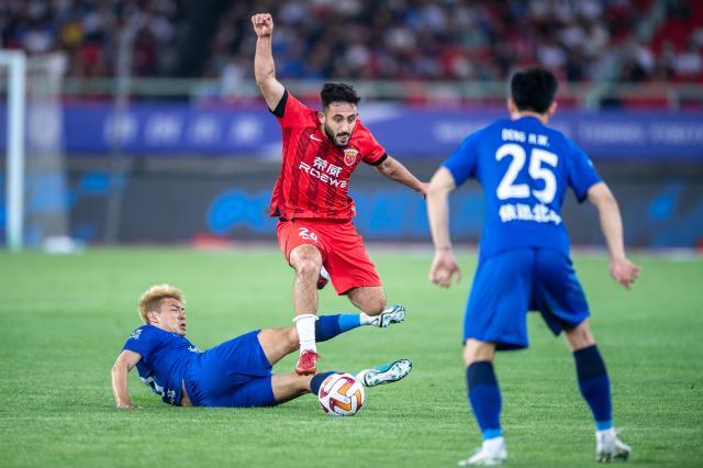 开云App-海港拒放巴尔加斯外援还+1？平科被亮红灯顺位最末