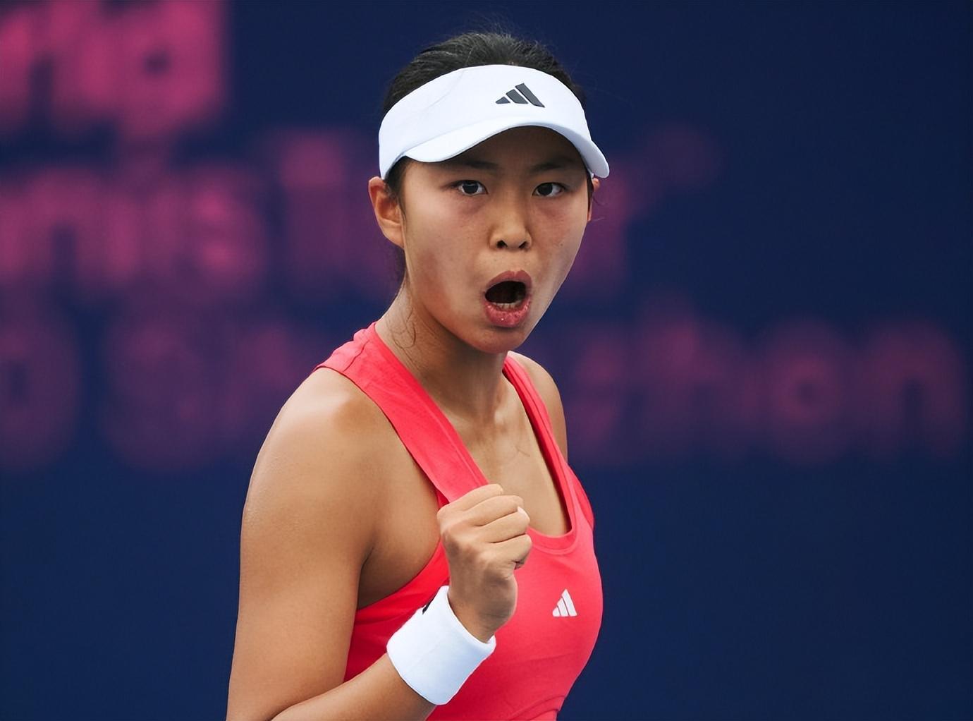 开云体育下载-恭喜！中国女网17岁1米81新星崛起：成人赛连胜看齐郑钦文王欣瑜